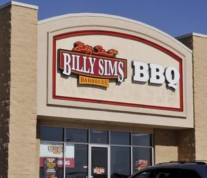 Billy Sims Barbecue Opens, Grand Opening in December